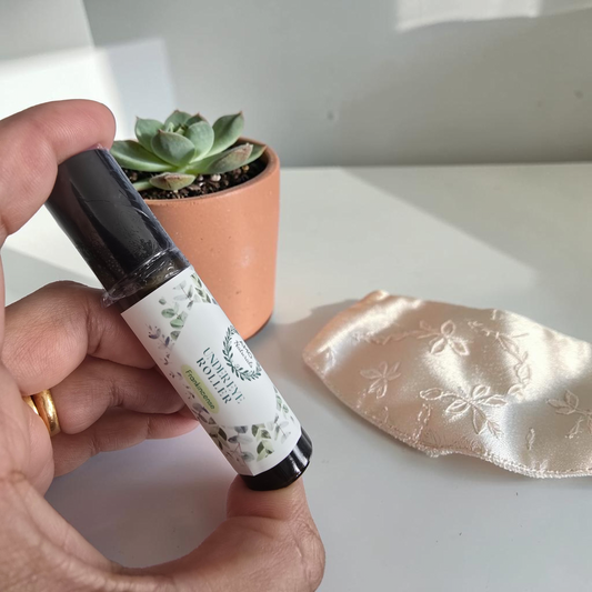 Under-Eye Nourishing Oil Roller